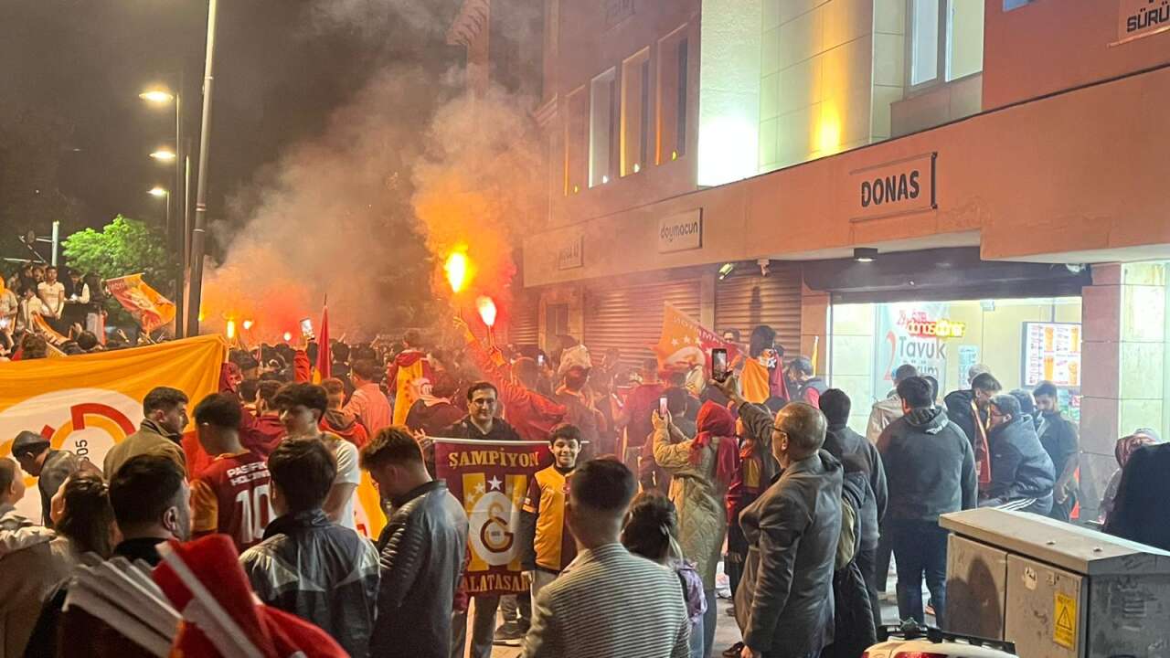 Galatasaray şampiyon oldu, Konya’da taraftarlar sokağa döküldü 20